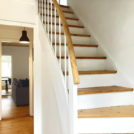 Lovely Two Story Rowhouse *