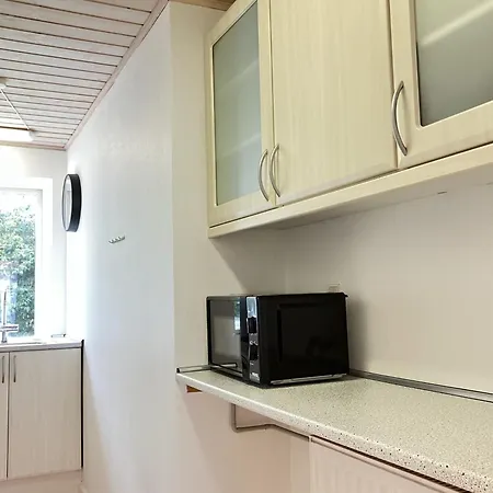 Lovely Two Story Rowhouse Apartamento